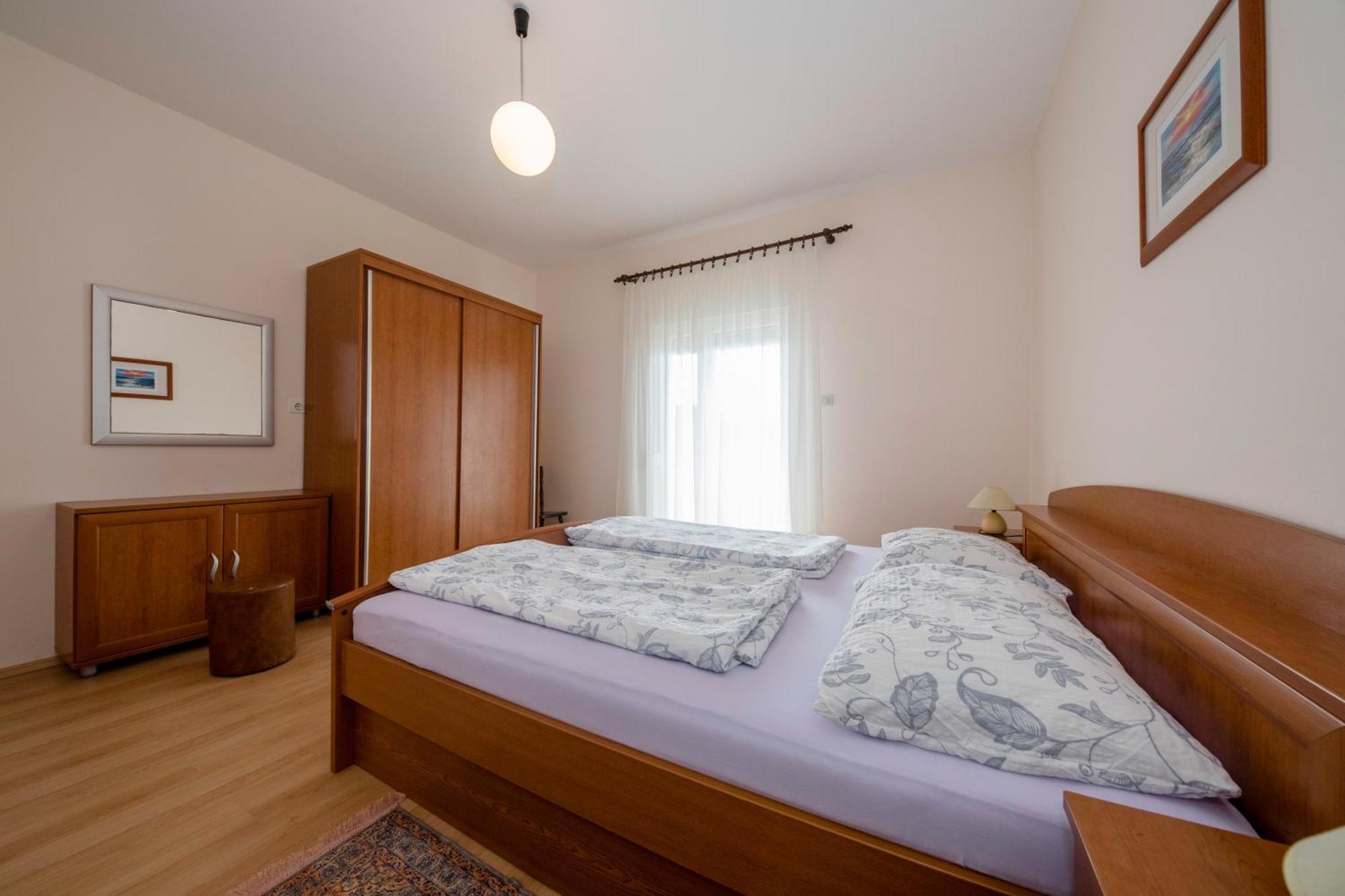 Apartments By The Sea Supetarska Draga - Donja, Rab - 11769 Cameră foto